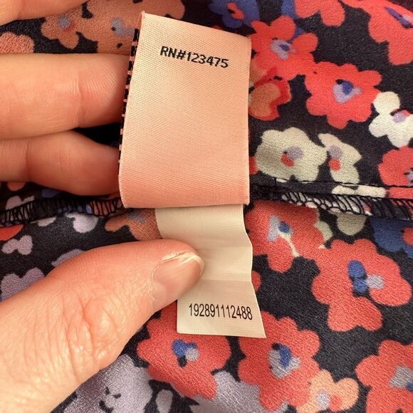 Juicy Couture Pink And Purple Floral Ruffle Sleeveless Blouse Top Size Small - Picture 8 of 8